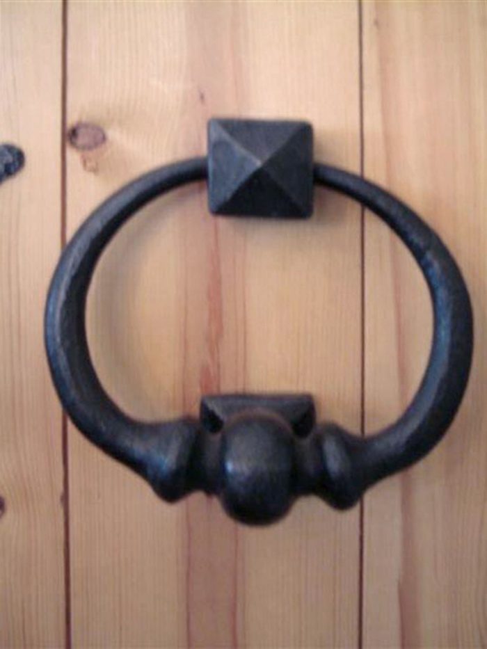 Door knocker black iron